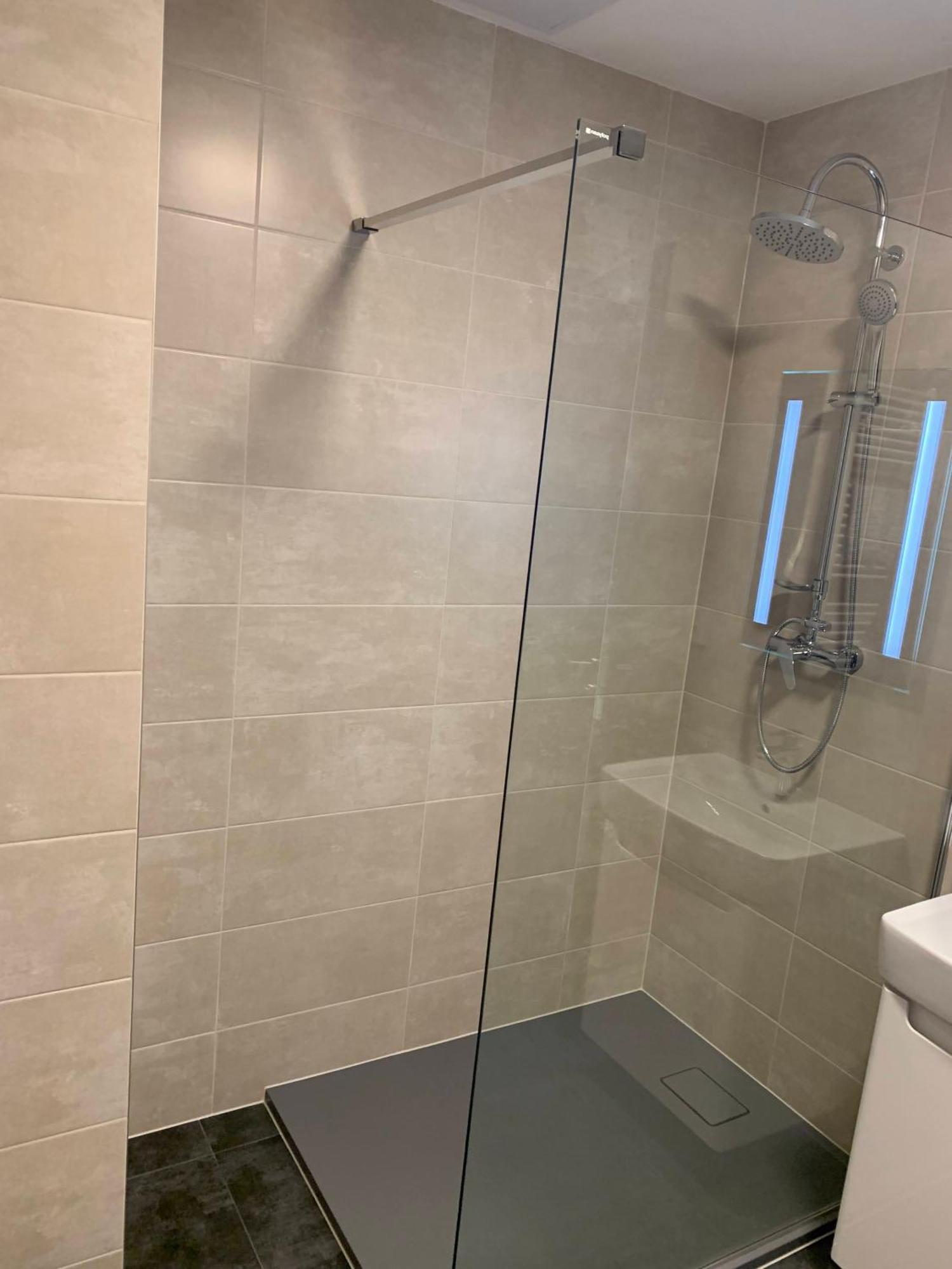 Apartman Mavis Касперске Хори Екстериор снимка